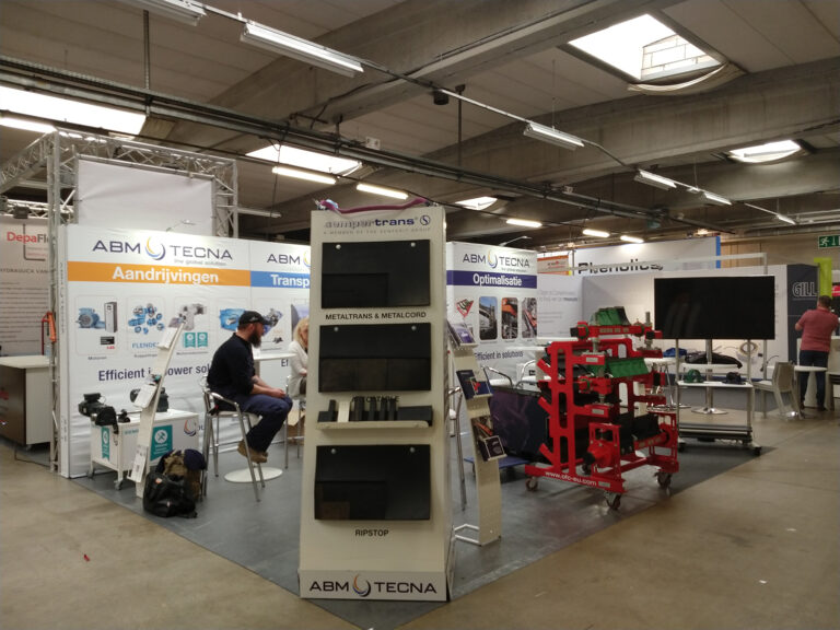 Montage du stand à Maintenance Antwerpen 2018